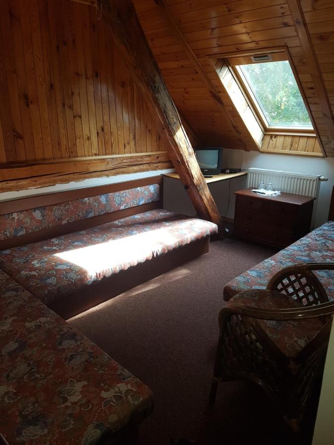 Hostinec Selsky Dvur Zbiroh Kültér fotó